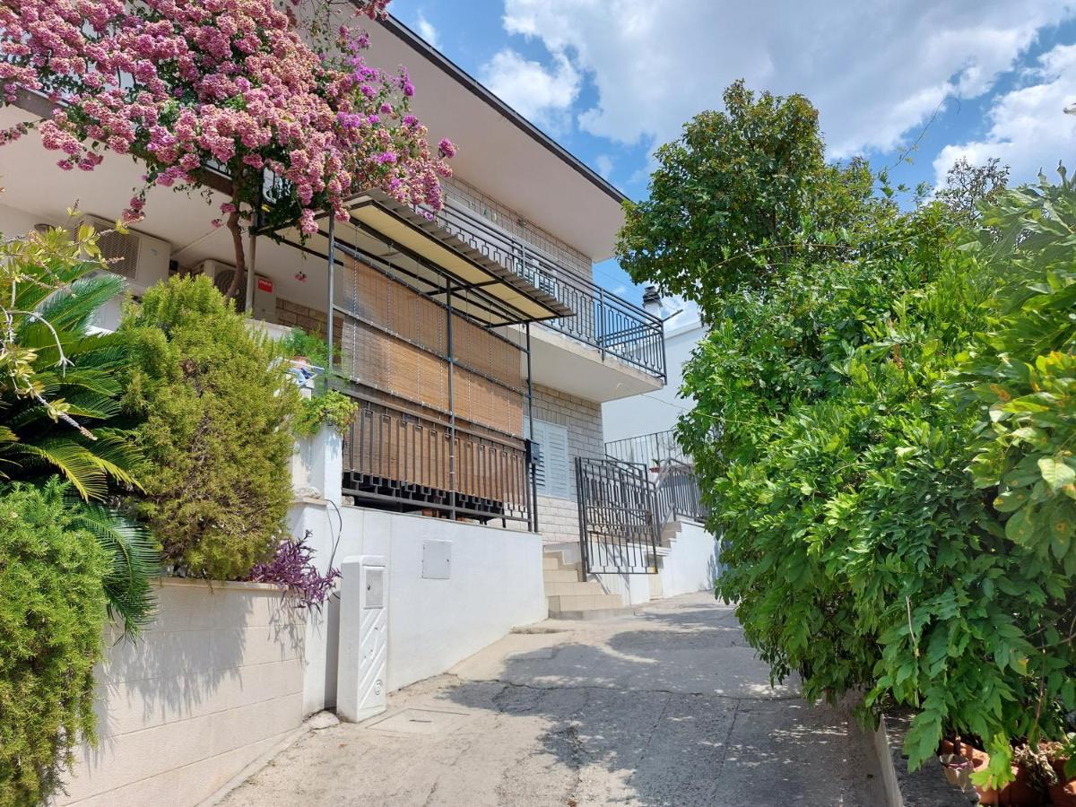 Apartmani Luka Baška Voda Εξωτερικό φωτογραφία
