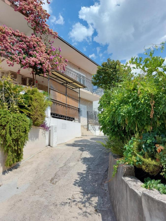 Apartmani Luka Baška Voda Εξωτερικό φωτογραφία