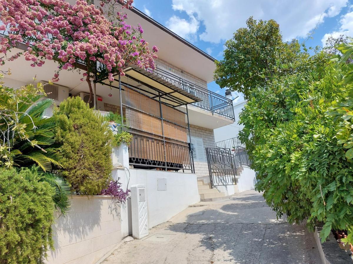 Apartmani Luka Baška Voda Εξωτερικό φωτογραφία
