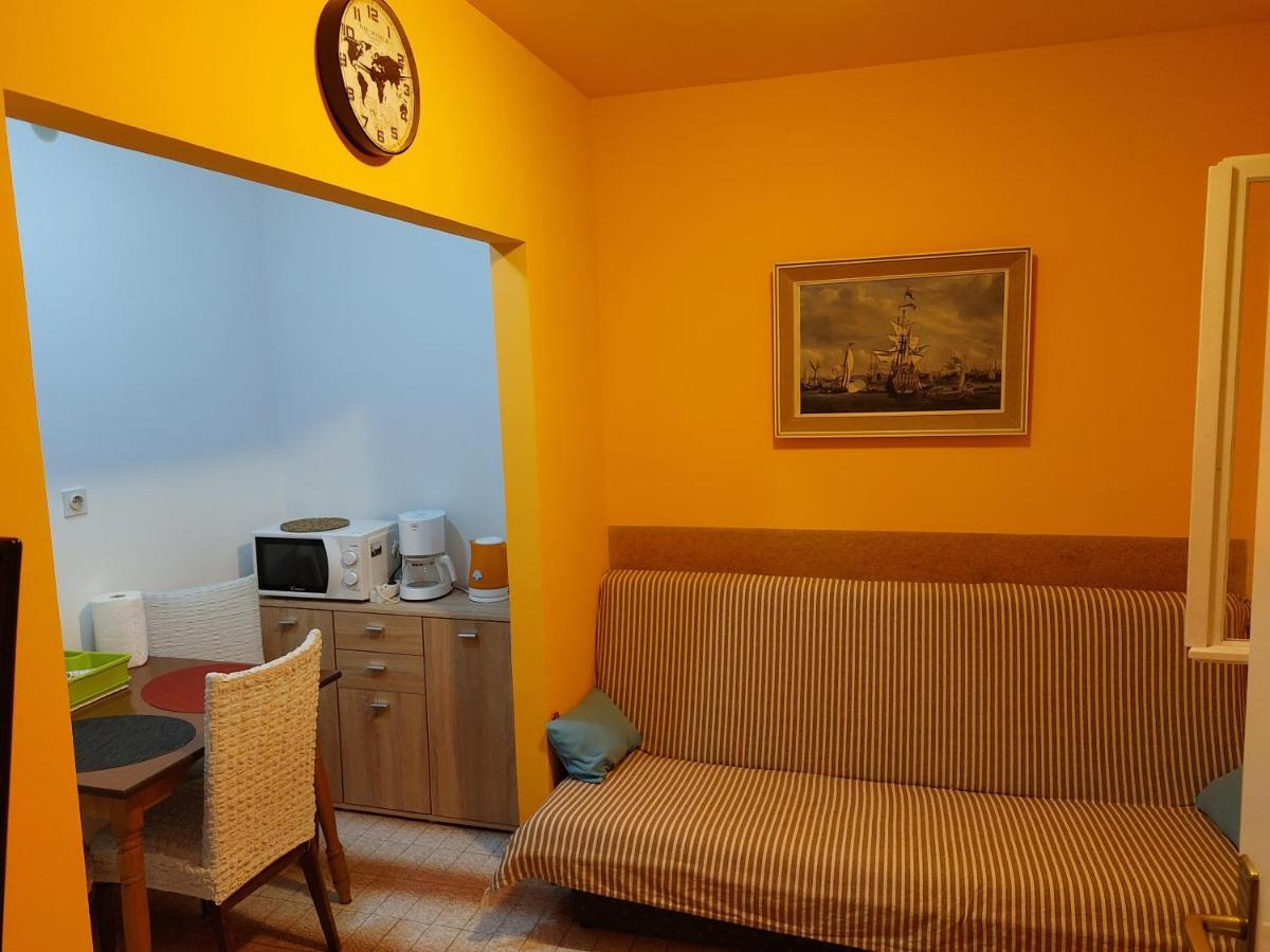 Apartmani Luka Baška Voda Εξωτερικό φωτογραφία
