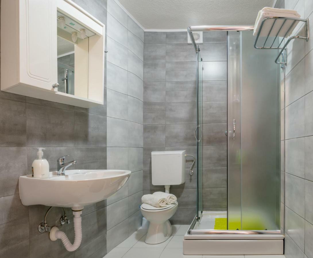 Apartmani Luka Baška Voda Εξωτερικό φωτογραφία