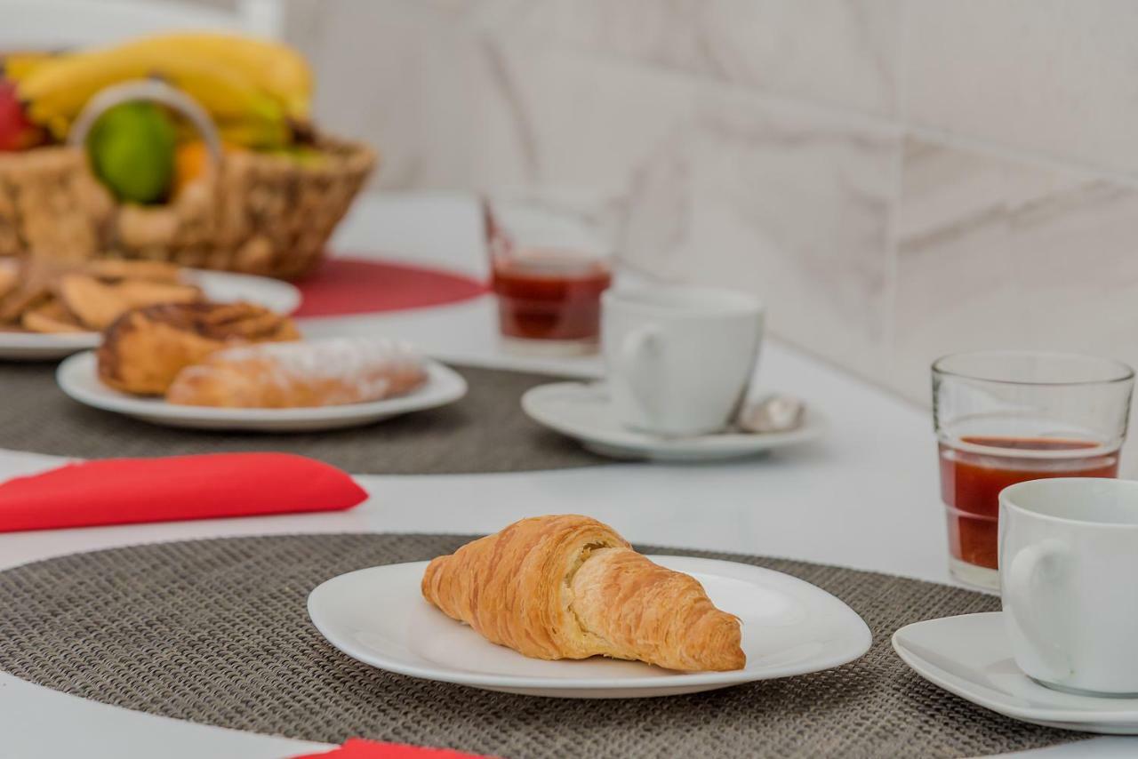 Apartmani Luka Baška Voda Εξωτερικό φωτογραφία