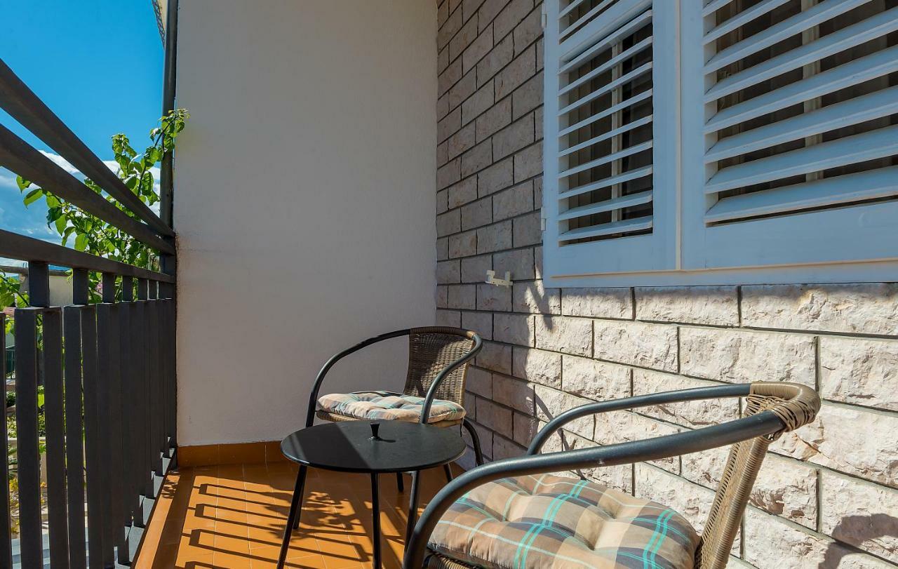 Apartmani Luka Baška Voda Εξωτερικό φωτογραφία
